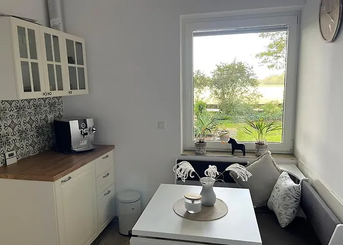 Sanierte Ruhige In Der Mit Kueche Apartman